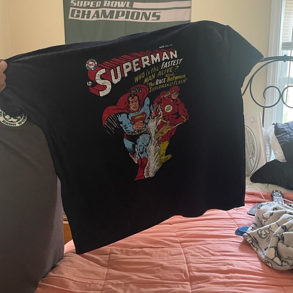 Superman tee 2 xl
